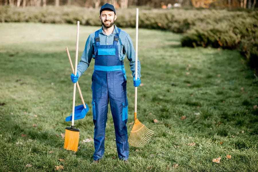 Excellent Yard Trash Removal Youngstown, OH