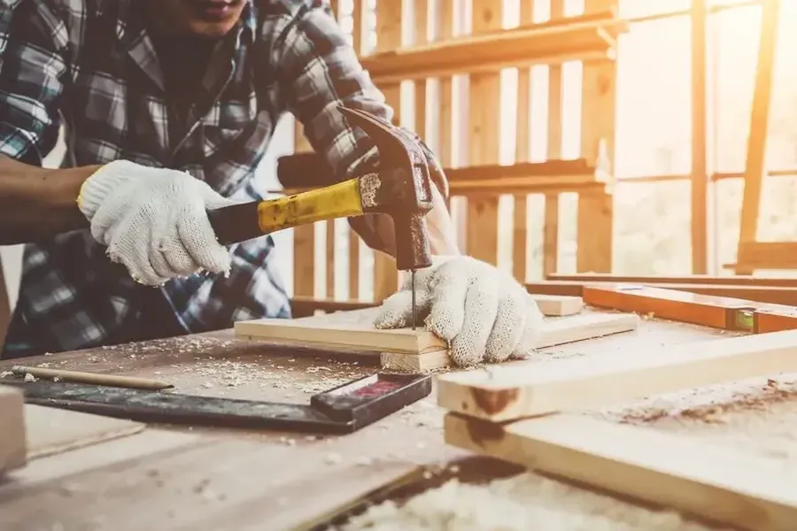 The Difference Between Junk Hauling And Junk Removal in Youngstown, OH